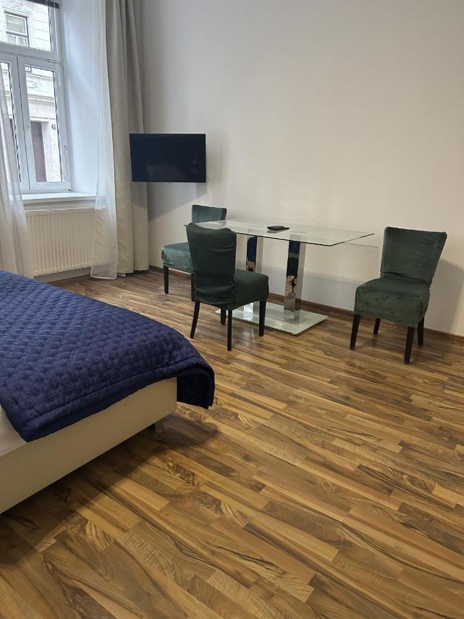 וינה Cozy City Center Apartments מראה חיצוני תמונה